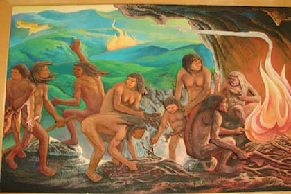 Mural alusivo sobre el uso del fuego en tiempos prehistóricos. (Diego Tirira - Zhoukoudian_mural_fire.jpg - Creative Common Licenses).