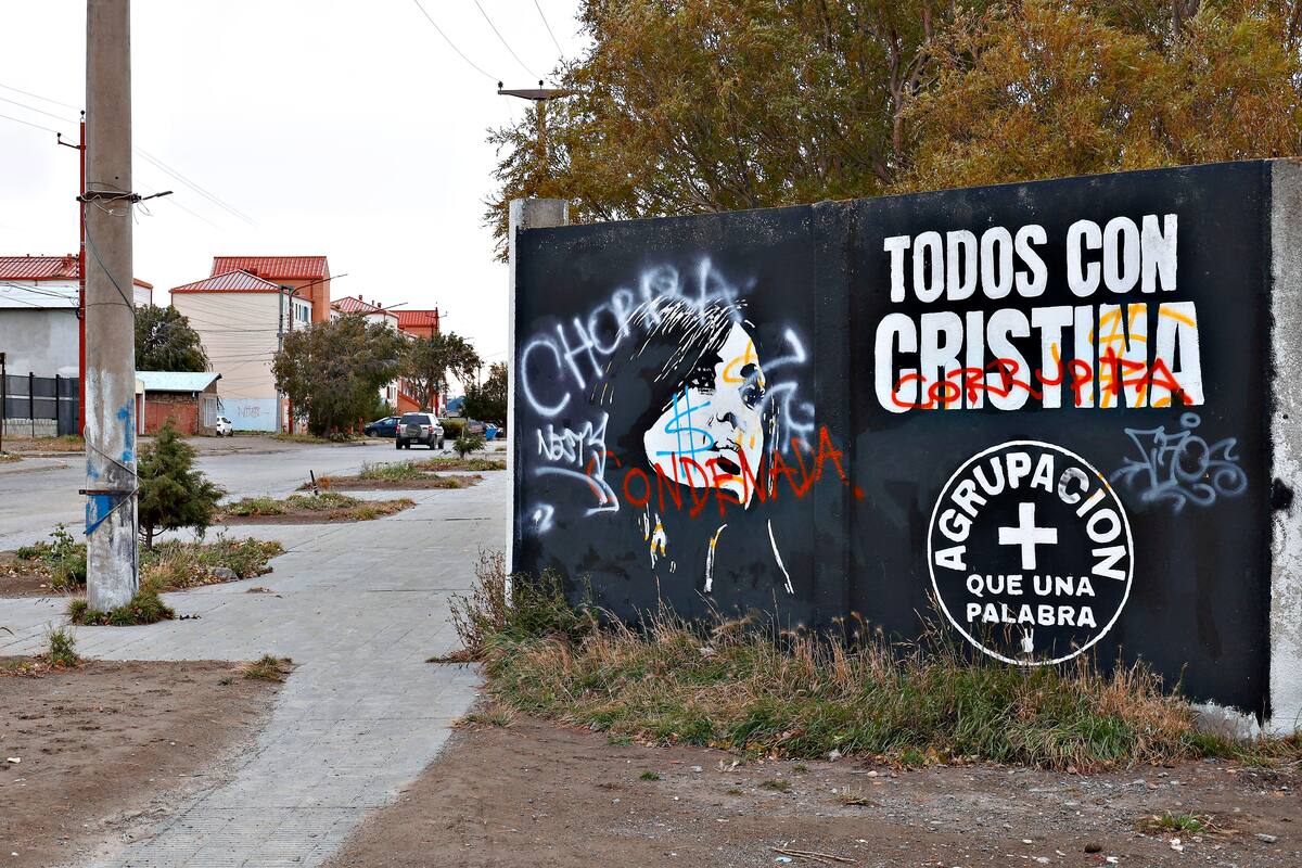 Mural de Cristina Kirchner en el barrio APAP de Río Gallegos