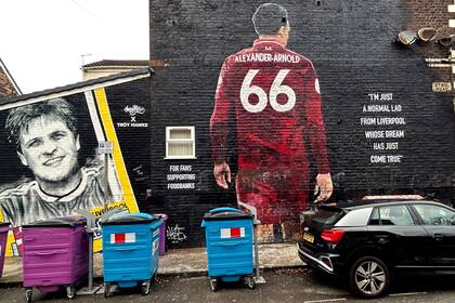 Mural de Trent Alexander-Arnold vandalizado antes del Liverpool-Real Madrid
