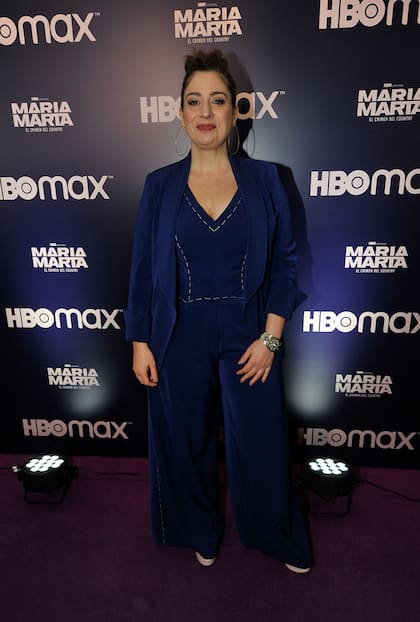 Muriel Santa Ana interpreta a una médica anestesióloga que se involucra en la investigación del crimen