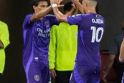 Muriel y Ojeda anotan, y Orlando sigue invicto, tras imponerse 3-1 a Charlotte