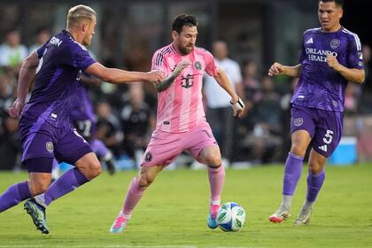 Muriel y Pašalić anotan para darle a Orlando la victoria 3-0 ante el Inter Miami de Messi