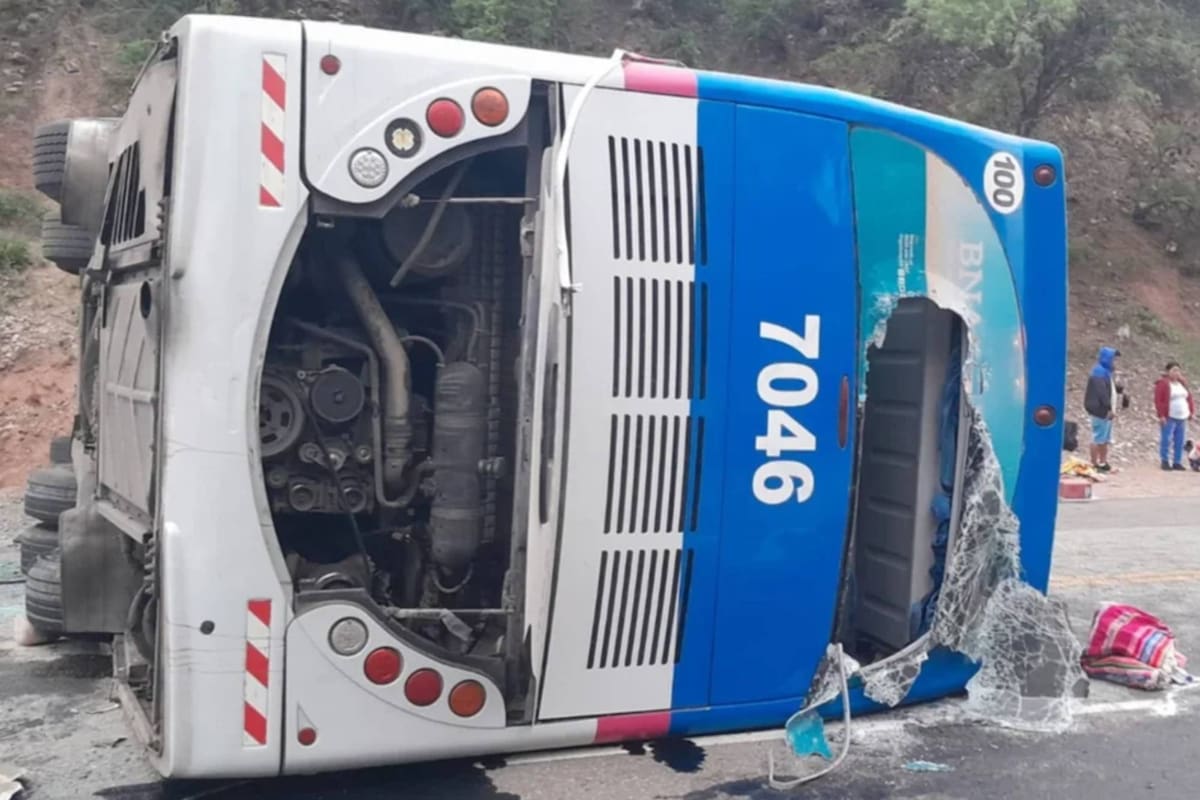 Murieron tres personas en un choque frontal en Salta