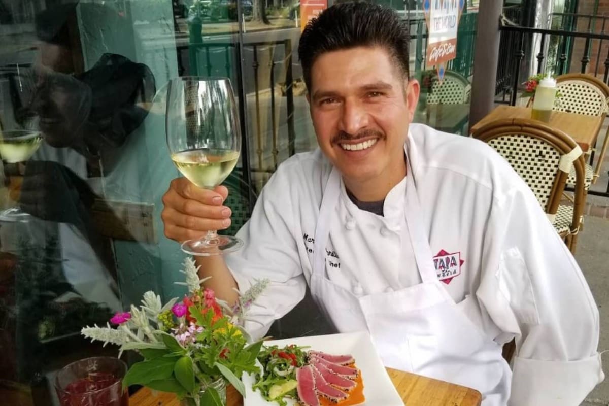 Murillo llegó a Estados Unidos desde México y cumplió su sueño de tener su propio restaurante tras comprar Tapa the World