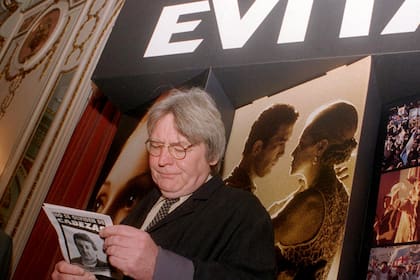 Alan Parker se encontró con varios obstáculos durante la filmación de Evita, en nuestro país