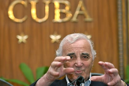 Octubre de 2006, durante una conferencia de prensa en La Habana, Cuba, mientra grababa un disco con el pianista y compositor cubano Chucho Valdés