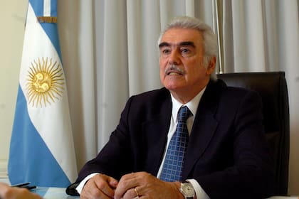 Enrique Olivera, víctima de una maniobra de inteligencia para perjudicar sus posibilidades electorales