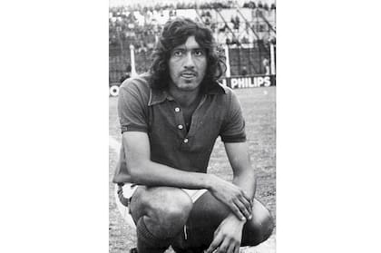 "Jugaba cinco o seis partidos en un mismo domingo en cancha de once o siete", recuerdan sus amigos