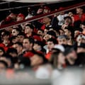 Murió un hincha de River en el Monumental durante el partido con Santa Fe por Copa Sudamericana