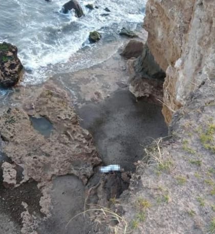 Murió un hombre que cayó desde un acantilado