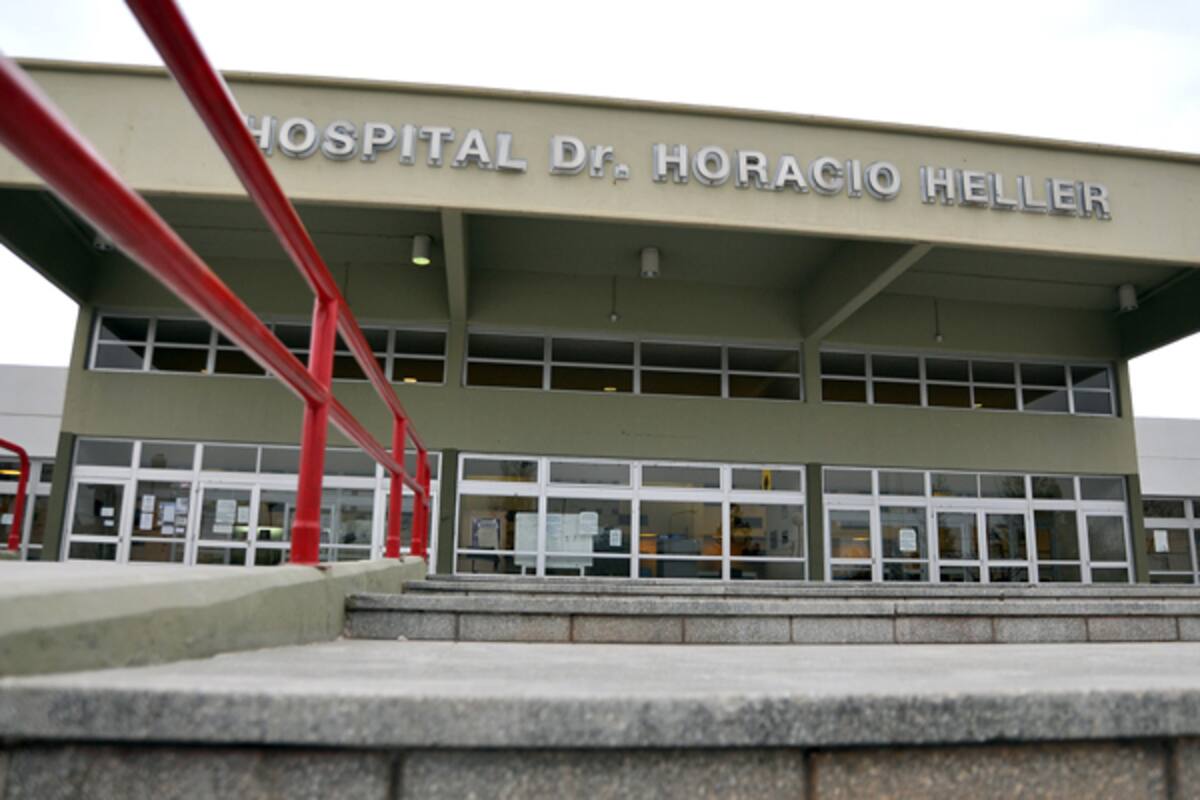 Murió un niño de dos años, que presentaba signos de violencia, y su padrastro quedó detenido.