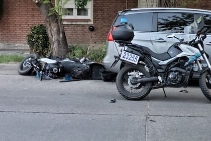 Murió un policía mientras realizaba una persecución en moto
