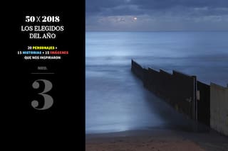Un muro hincado sobre el Pacífico que divide y desespera