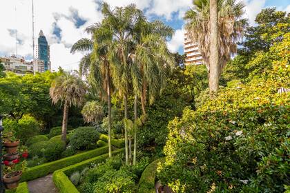 En el jardín andaluz del Museo Larreta se dictará un taller de dibujo durante enero