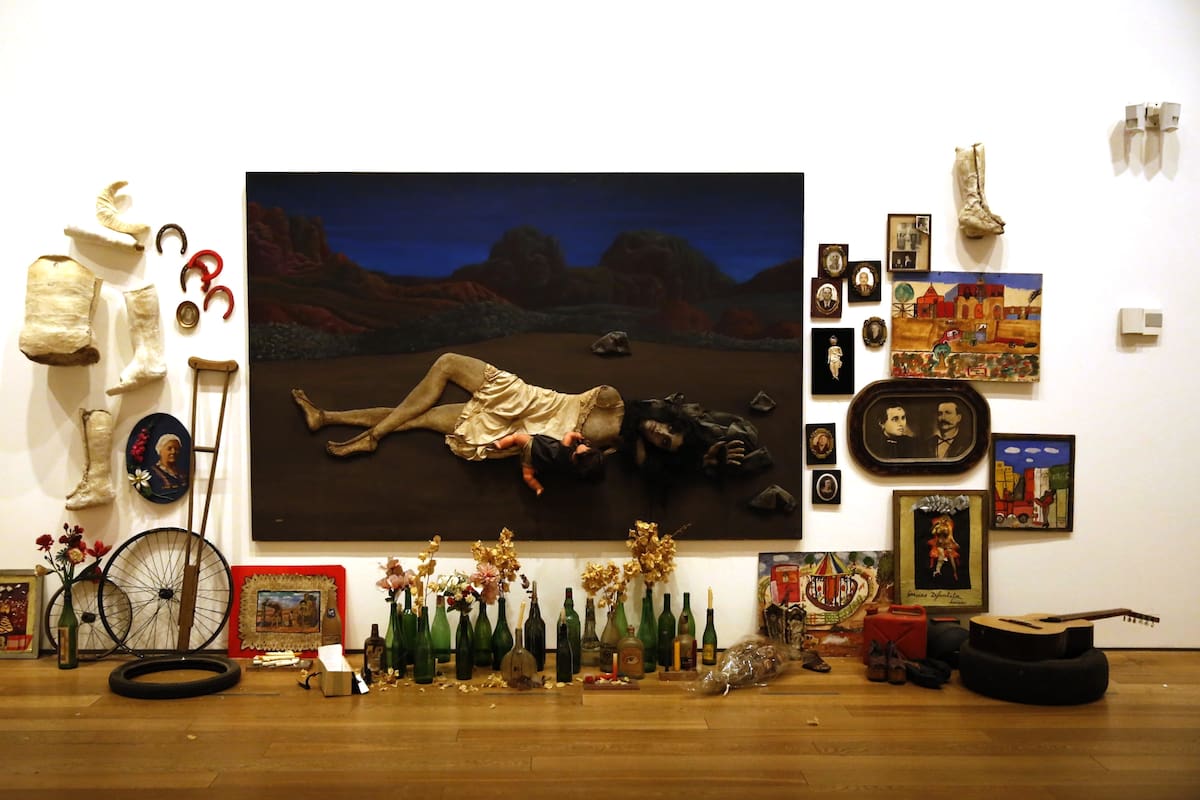 Museo Coleccion Fortabat de Puerto Madero. El tema de interes es que la coleccion Fortabat cambia su guion curatorial, es decir, organiza y expone las obras de su coleccion de una nueva forma: algunas obras que estaban en bodega ingresan, otras salen y aparecen nuevas adquisiciones o donaciones, etc
