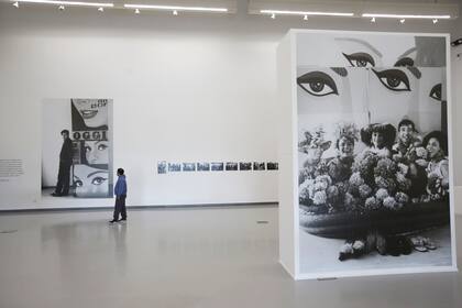 Las obras de Pablo Menicucci y Mercedes Esteves ocupan dos salas del museo de arte contemporáneo que con la muestra "Todo es amor" le hace justicia a dos valores locales