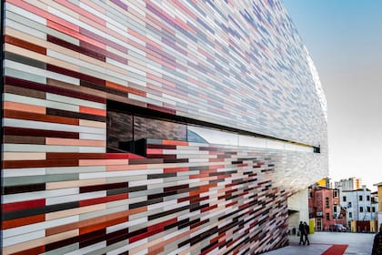 Museo M9 Mestre, con exhibiciones sobre la evolución de la vida familiar y laboral, tecnología y urbanización en el s. XX