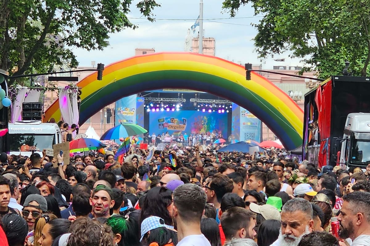 Música, arte y reivindicación en la 33° Marcha del Orgullo en Buenos Aires