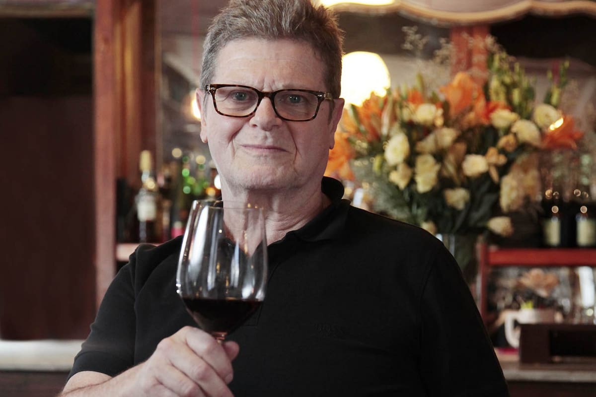 Músico y productor con dos Oscar en su haber y numerosos proyectos en paralelo, despunta su amor por el vino en su bodega Cielo y Tierra