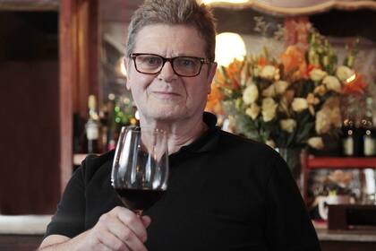 Músico y productor con dos Oscar en su haber y numerosos proyectos en paralelo, despunta su amor por el vino en su bodega Cielo y Tierra