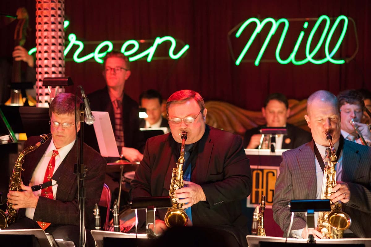 Músicos a pleno en el club de jazz Green Mill.