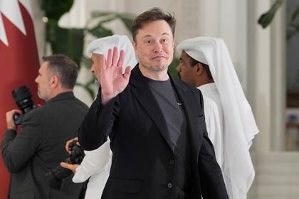 Musk afirma que servicio de robotaxis de Tesla en Austin se lanzará "tentativamente" el 22 de junio