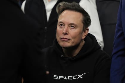Musk ofrece pagar salario de agentes en aeropuertos de EE.UU. por parálisis presupuestal