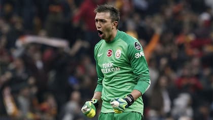 Muslera es muy caro