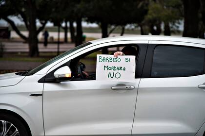 Muy poca convocatoria en la ciudad de Rosario para la marcha contra la cuarentena