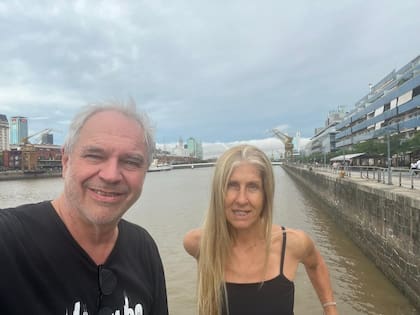 Myriam no le atraía hasta que la vio subir al auto