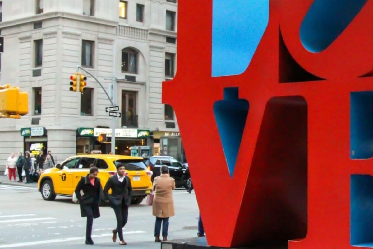 Argentina enamorada en NY; las familias se oponían por diferencias culturales.