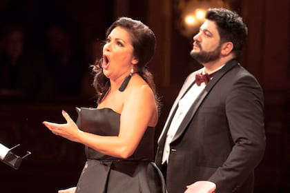 Netrebko con su marido, el histriónico Yusif Eivazov