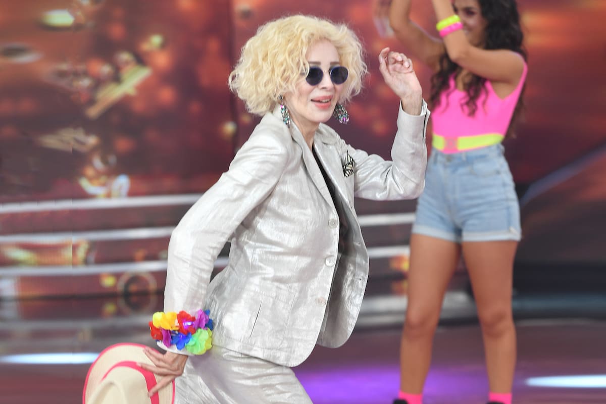 Nacha Guevara bailando frenéticamente en pleno programa.