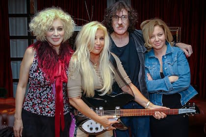 La intimidad de artistas y deportistas argentinos en una gran muestra fotográfica