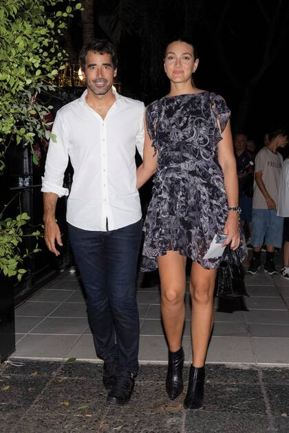 Nacho Viale dijo presente con su novia, Lucía Pedraza.