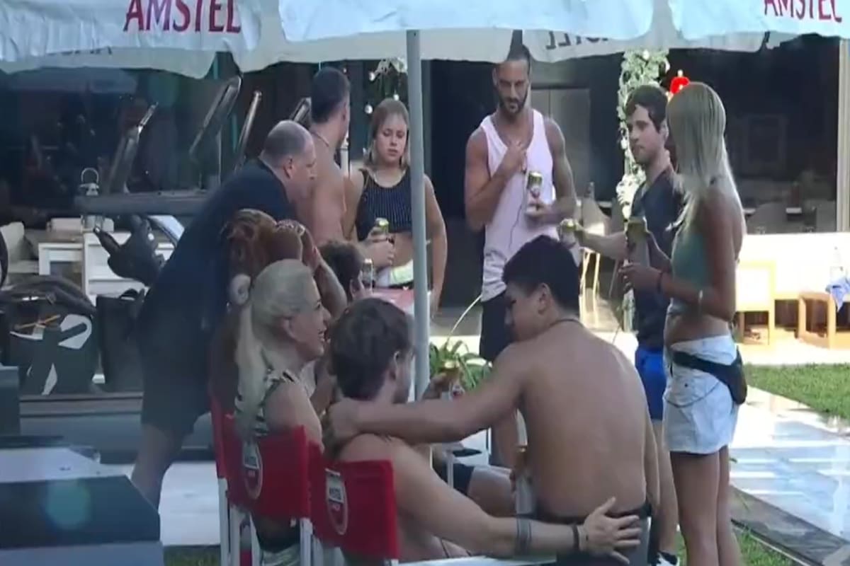 Nacho y Thiago hicieron una promesa para la noche de año nuevo en Gran Hermano y cumplieron: así fue el beso