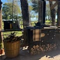 La fábrica de 128 años que mantiene vivo el fuego de la cocina a leña