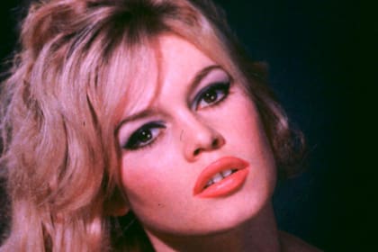 Nacida en 1934, Brigitte Bardot supo convertirse en un símbolo de sensualidad a nivel mundial