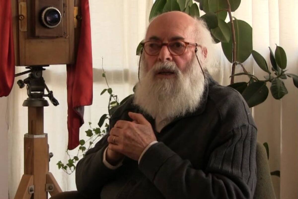 Nacido en Buenos Aires en 1925 en el seno de una familia judía de origen ruso, la de Adolfo Kaminsky parece una historia salida de una película (Foto: Instagram/@lacontemporainebam)