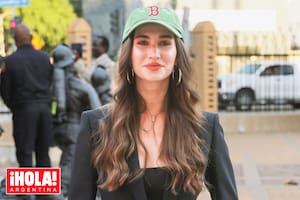 Tiene 20 años, es la hija del médico más famoso de la televisión y brilla como actriz y modelo