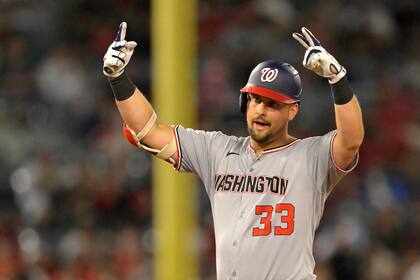 Nacionales logran sus mejores números de carreras y hits en la campaña; vencen 15-9 a Angelinos