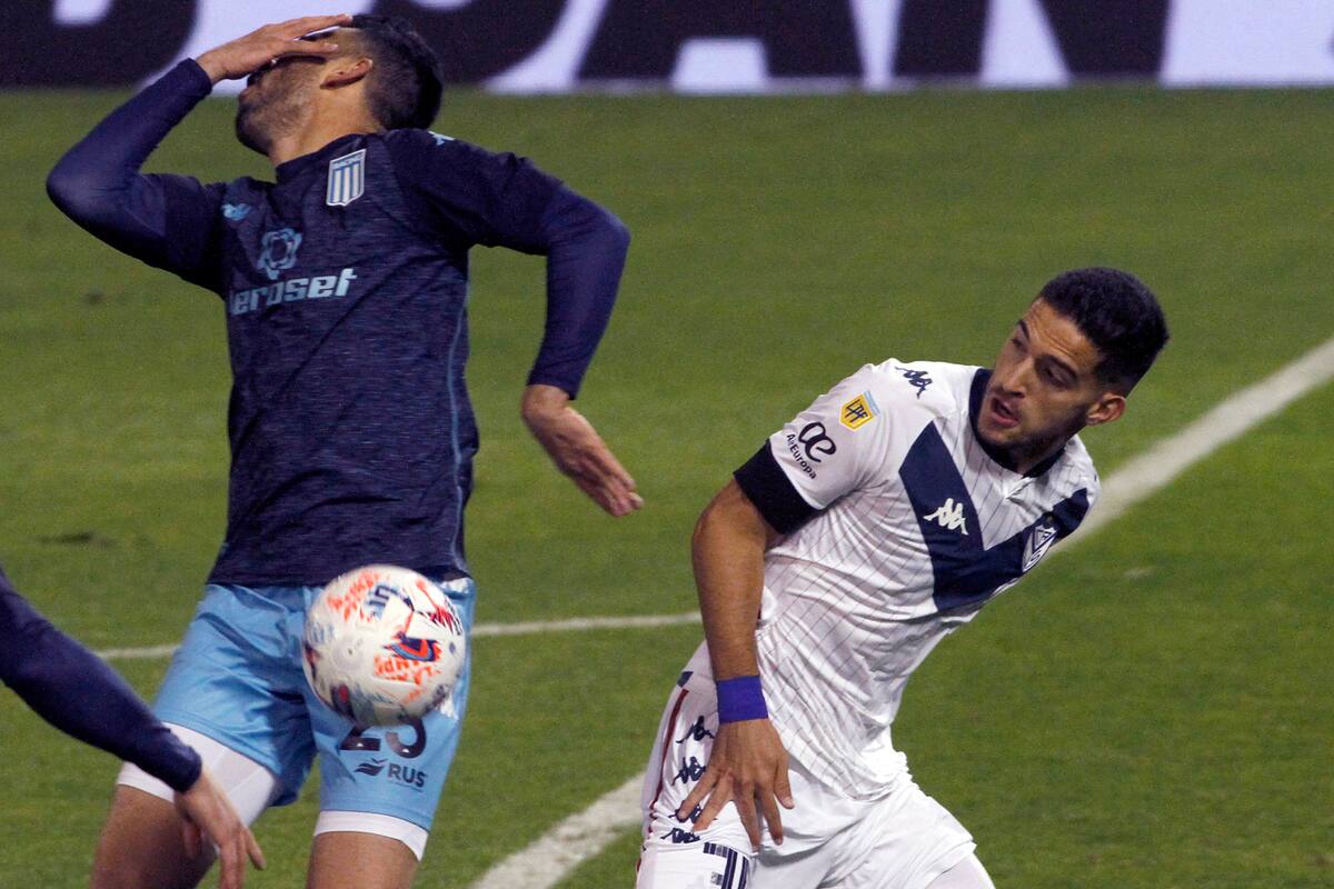 Nada como para ver entre Vélez y Racing: pocos grados de temperatura y ningún gol en Liniers, en el debut de ambos en el Torneo 2021.