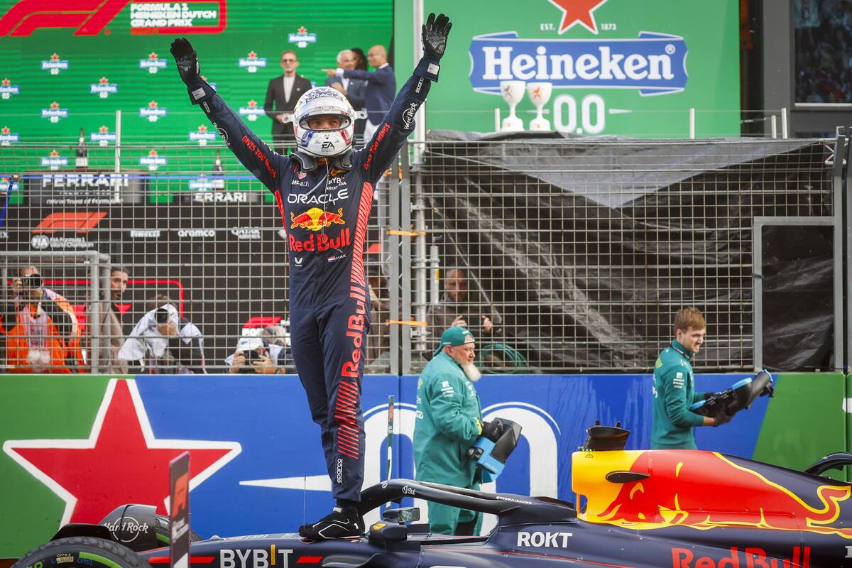 Nada lo detiene a Max Verstappen: el campeón del mundo sumó su novena victoria consecutiva en la Fórmula 1 y voló en el GP de Países Bajos