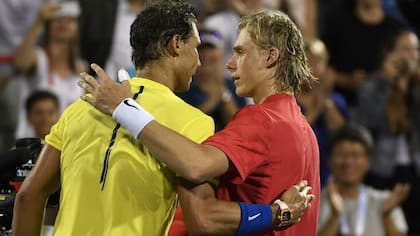 Nadal y Shapovalov se enfrentaron por primera vez en los 8vos de final del Masters 1000 de Canadá 2017 y ganó el local por 3-6, 6-4 y 7-6 (4).
