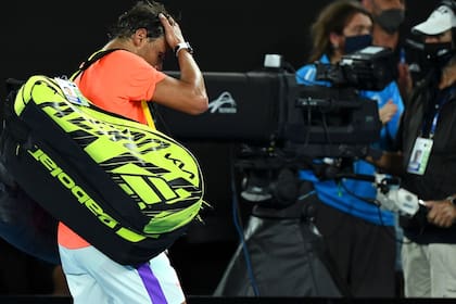 Nadal fue eliminado por Tsitsipas en cuartos de final del Australian Open.