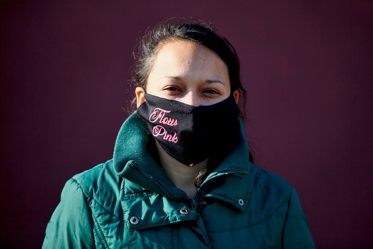 Nadia Louro, de 31 años, perdió su trabajo justo antes de que comenzara el aislamiento social obligatorio. Quedó en situación de calle, se contagió de coronavirus y hoy trabaja como promotora de la salud en el centro de aislamiento de Costa Salguero