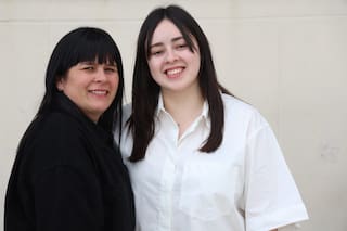 Tiene 23 años y revela cómo llegó a convertirse en la primera profesional de su familia