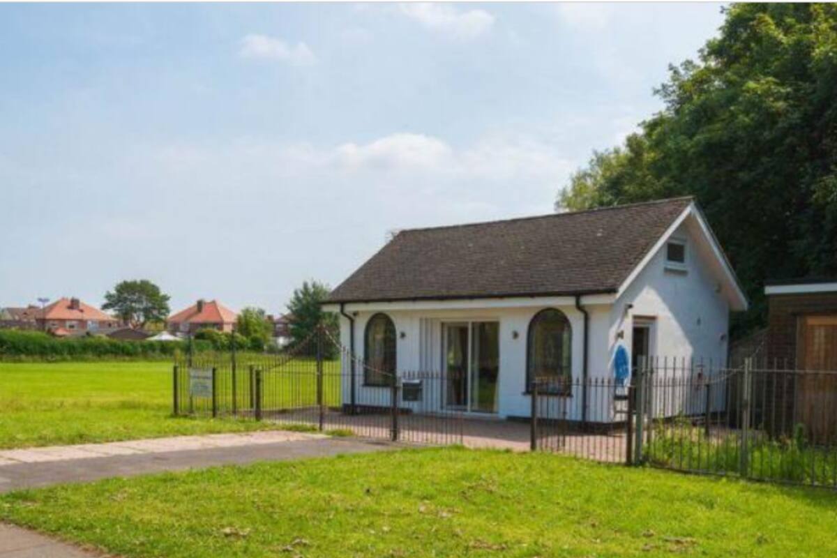 Nadie quiere comprar la casa debido a que antes funcionaba una funeraria