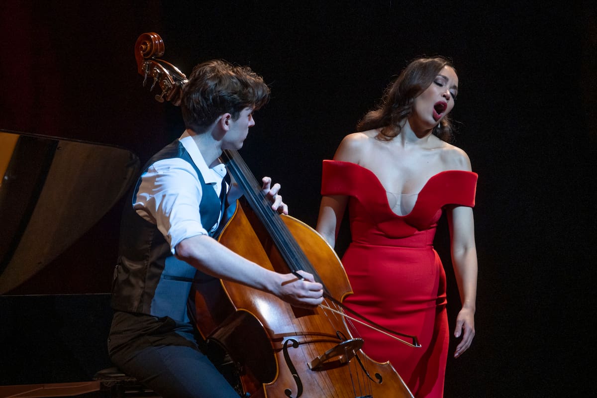 Nadine Sierra sobre el escenario del Teatro Colón, en el cierre del año del Ciclo Aura