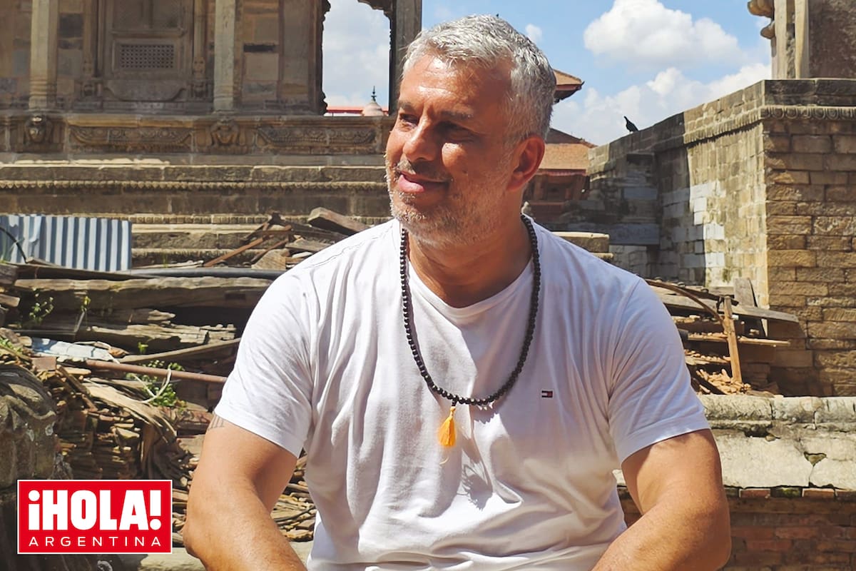 “Nagarkot fue un spa para el alma, Katmandú nos marcó por el río sagrado Bagmati y su ritual de cremación de los muertos y Bhaktapur, por el diseño", revela.